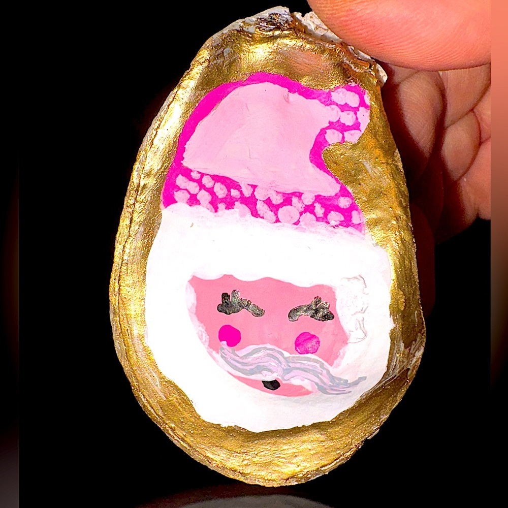 🤶🏼💖XMAS PINK SANTA OYSTER SHELL ORNAMENT *OR DISH AVAILABLE* HANDMADE🎅🏼🎄